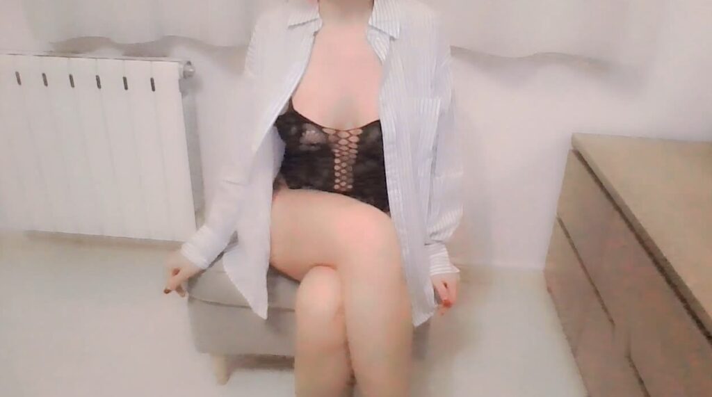 lingerie with a shirt on a Hotwife in Zaragoza